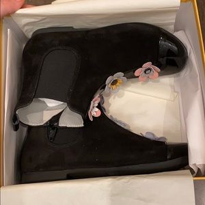 Fendi kids shoes brand new with box